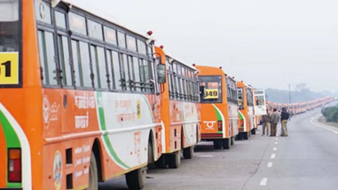 UP News: कोहरे और कम दृश्यता में नियंत्रित गति, सभी बसों में सुरक्षा उपकरण अनिवार्य