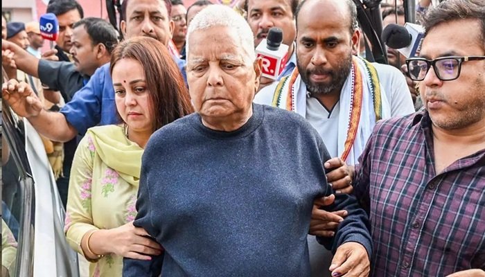 लैंड फॉर जॉब केस में लालू परिवार समेत 41 पर आरोप तय, 52 आरोपी हुए बरी