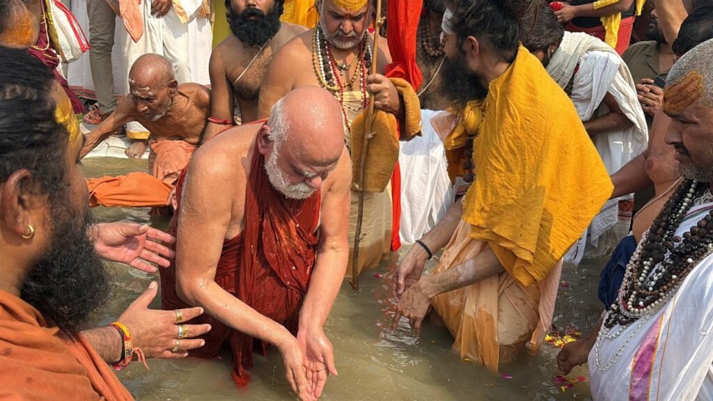 Magh Mela 2026: त्रिवेणी तट पर बसंत पंचमी स्नान, 3.56 करोड़ श्रद्धालुओं ने लगाई डुबकी