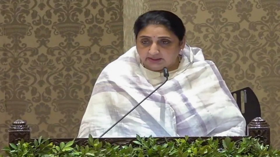 Maharashtra: सुनेत्रा पवार ने उपमुख्यमंत्री पद की ली शपथ, सामने आया सबसे पहला बयान