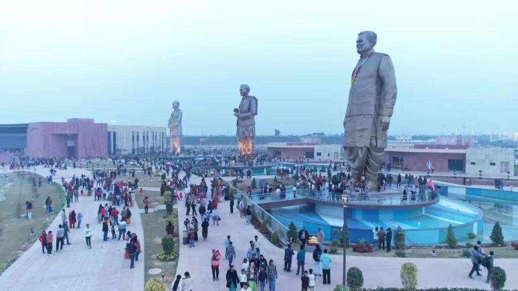 UP Diwas 2026: युवाओं की सक्रिय भागीदारी से मिलेगी पर्यटन को नई दिशा