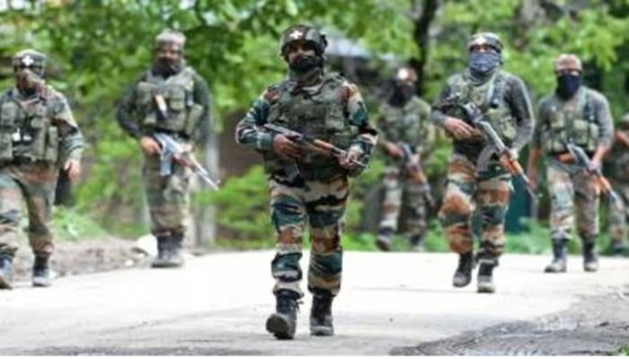 J&K: किश्तवाड़ में सुरक्षाबलों का बड़ा एक्शन, सर्च ऑपरेशन जारी