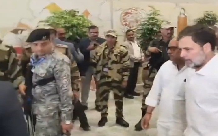 राहुल गांधी लखनऊ से सुल्तानपुर रवाना, अमित शाह मानहानि केस में आज पेशी