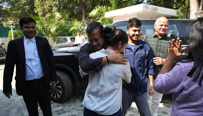 दिल्ली शराब नीति केस: केजरीवाल-सिसोदिया बरी, जांच एजेंसी ने 6 घंटे बाद ही हाईकोर्ट में अपील की