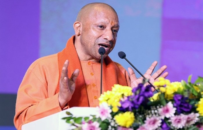 फार्मा कॉन्क्लेव में यूपी मॉडल की गूंज, सीएम योगी बोले- भारत किसी के आगे नहीं झुकेगा