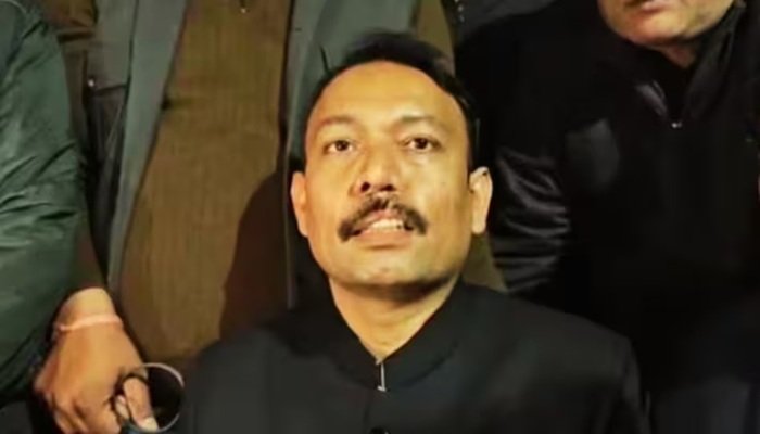 Alankar Agnihotri ने जनप्रतिनिधियों पर कसा तंज, बोले- मोदी के चेहरे पर...