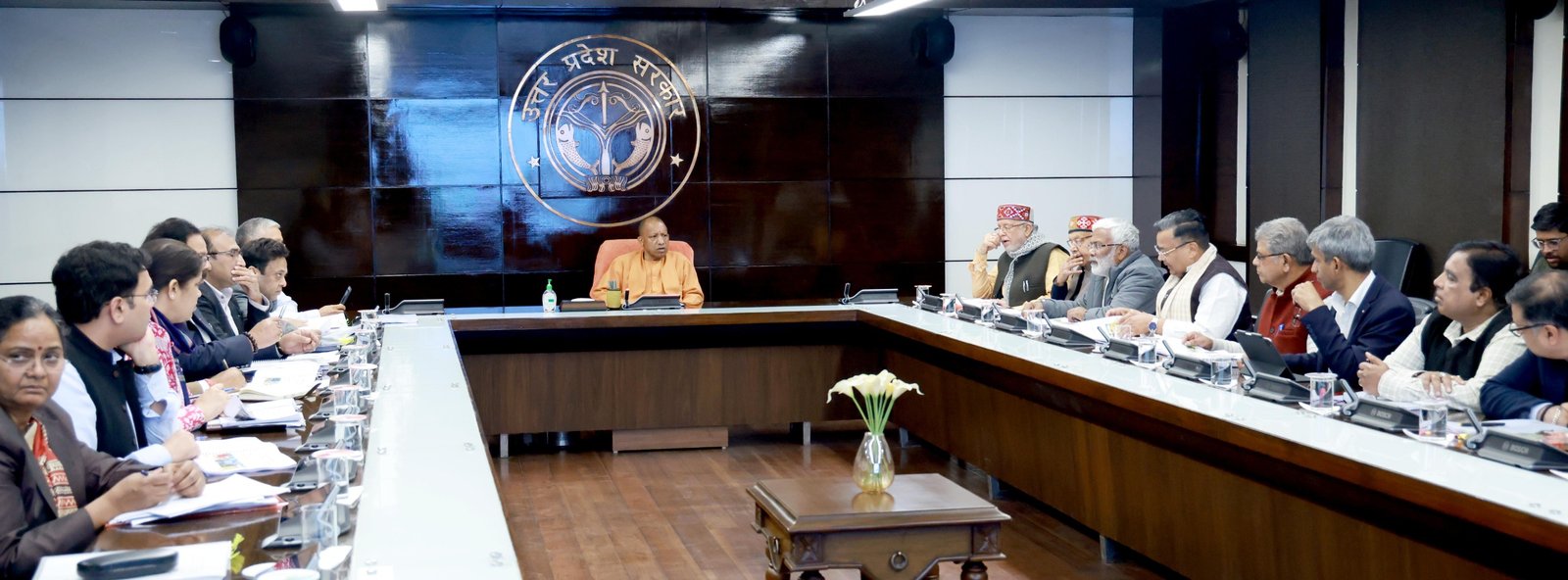 UP Budget 2026: कल आएगा बजट, इस साल 36 लाख करोड़ की होगी अर्थव्यवस्था