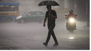 UP Weather: आने वाले पांच दिनों तक आंधी-बारिश का अलर्ट, लू और तपिश से मिलेगी निजात