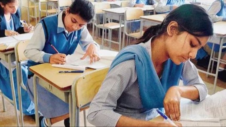 CBSE Board की परीक्षाएं आज से शुरू, समझ लें ये नियम