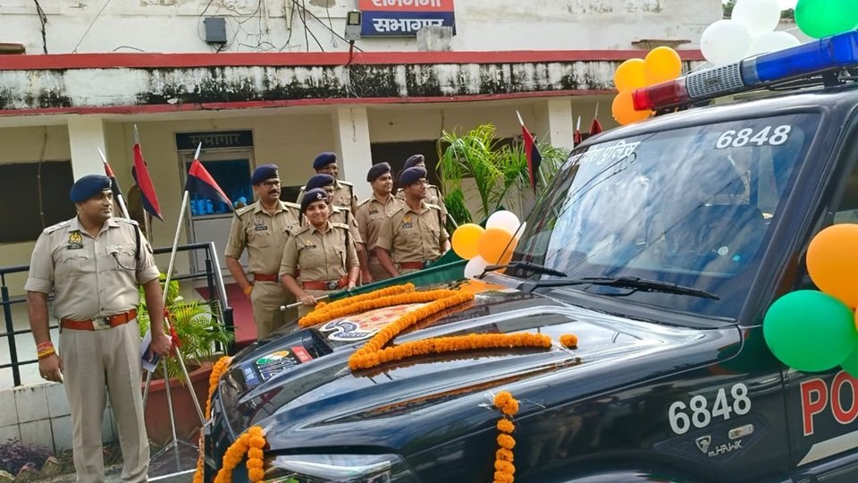 Bareilly: पीड़ित के पास सात मिनट से पहले पहुंचेगी पुलिस, यूपी 112 के बेड़े में 16 नई गाड़ियां शामिल