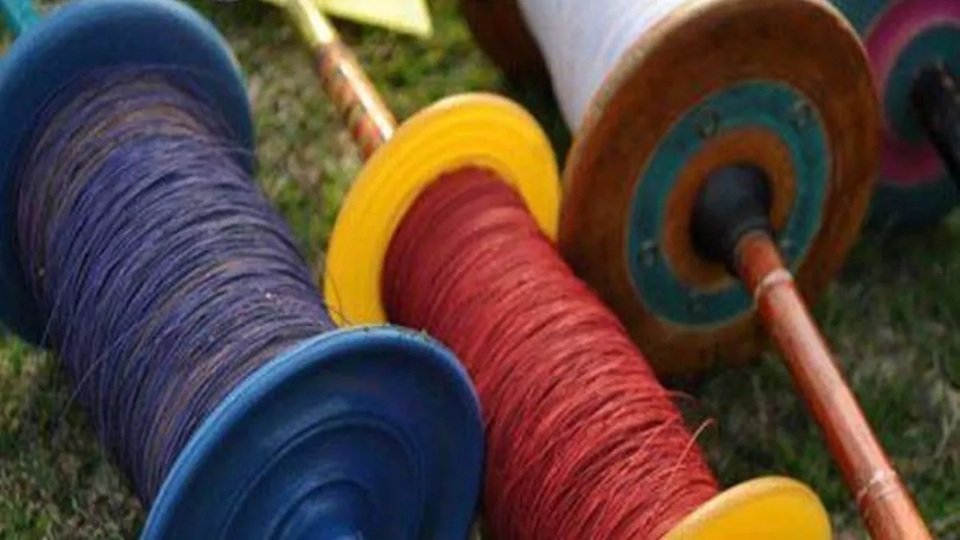 UP: चाइनीज मांझा बेचने वालों पर बड़ा एक्शन, पूरे नेटवर्क की सघन जांच शुरू