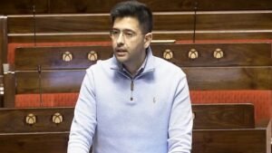 Raghav Chadha का AAP पर हमला, कहा- समझौतावादी हाथों में चली गई पार्टी