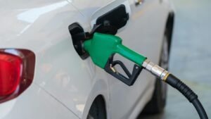 Petrol-Diesel Price: फिर बढ़े ईंधन के दाम, पेट्रोल 87 और डीजल 91 पैसे हुआ महंगा