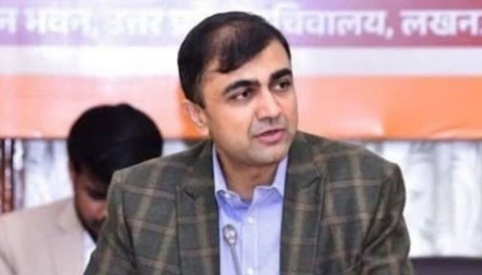 1 साल से सस्‍पेंड IAS अभिषेक प्रकाश को मिली पोस्टिंग, इस विभाग में मिला पद