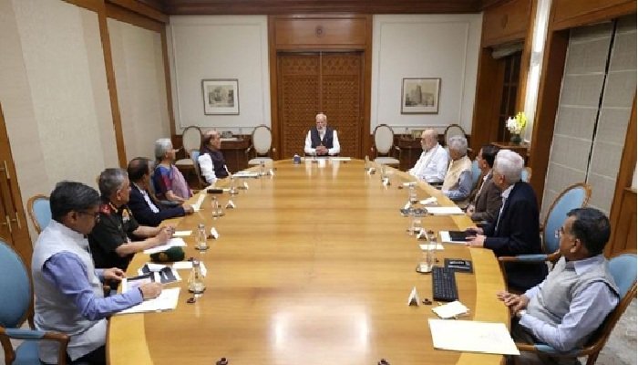 ईरान-इजराइल जंग: पाकिस्तान में 23 मौतें, PM मोदी ने UAE प्रेसिडेंट और इजराइल PM से की बात