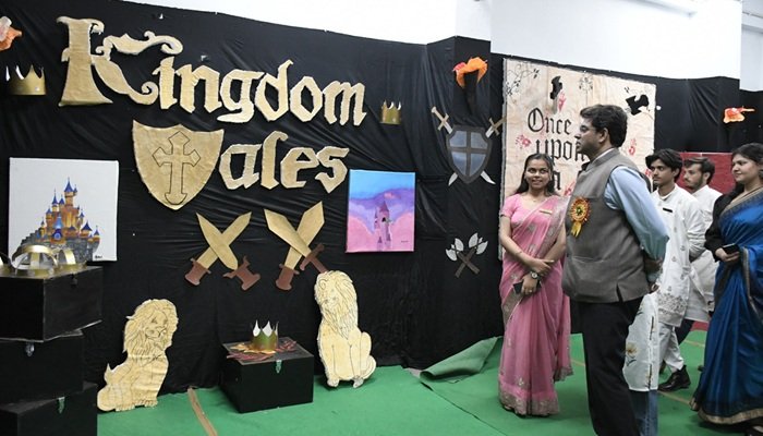 व्यक्तित्व विकास के लिए सांस्कृतिक कार्यक्रम जरूरीः आदित्य मूर्ति