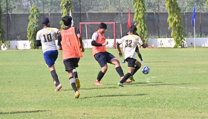 फुटबाल टूर्नामेंट में शुक्रवार को होंगे सेमी फाइनल मुकाबले