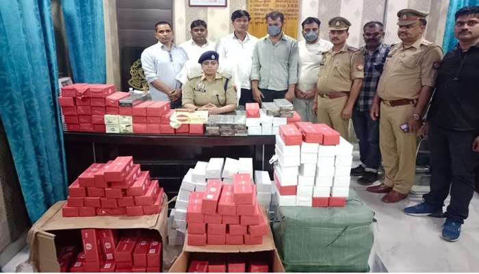 लखनऊ में पकड़ी गई ₹10 लाख कीमत की नकली सिगरेट, MP के दो तस्कर गिरफ्तार