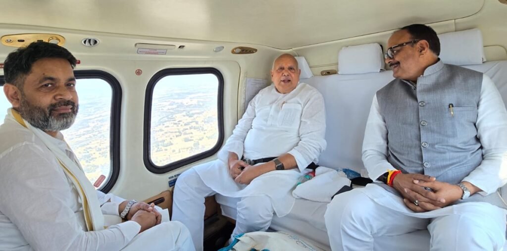 सीएम योगी के निर्देश पर डिप्‍टी सीएम व कृषि मंत्री ने किया आपदा प्रभावित जिलों का हवाई सर्वे