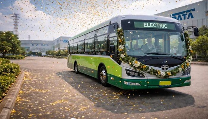 टाटा मोटर्स के लखनऊ प्लांट में 10 लाखवीं कमर्शियल गाड़ी को हरी झंडी दिखाएंगे सीएम योगी