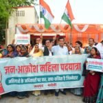 Bhadohi: जनआक्रोश मार्च में शामिल हुए एके शर्मा, कहा- महिला अधिकारों पर राजनीति अस्वीकार्य