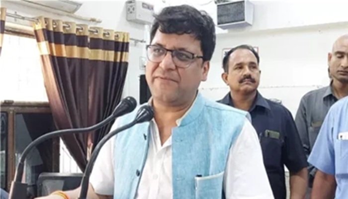 UP: अवैध शराब बिक्री पर कसेगा शिकंजा, आबकारी मंत्री ने जनता से की ये अपील