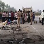 UP: शादी की खुशियां मातम में बदलीं, स्कॉर्पियो–ट्रेलर की टक्कर में पांच की मौत