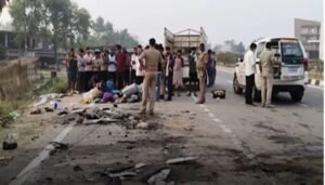 UP: शादी की खुशियां मातम में बदलीं, स्कॉर्पियो–ट्रेलर की टक्कर में पांच की मौत