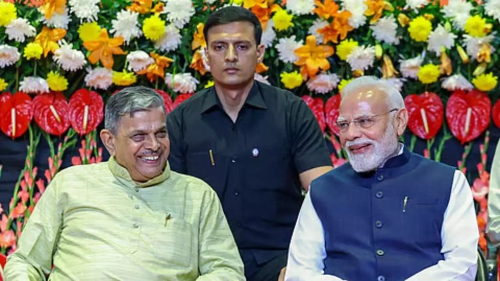RSS: संगठन के सबसे अच्छे प्रतिनिधि हैं PM मोदी, होसबाले का बयान