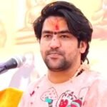 चार बच्चे पैदा करें, एक RSS को दें... Dhirendra Shastri ने हिन्दुओं से की बड़ी अपील