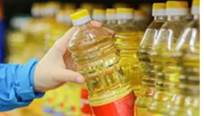 UP: मिलावटखोरी पर एक्शन! खाद्य तेल की 10 से ज्यादा फर्मों पर प्रतिबन्ध