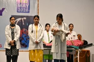 एसआरएमएस कॉलेज ऑफ नर्सिंग में अंतरराष्ट्रीय नर्स दिवस समारोह, रामजीत कौर को मिला सर्वश्रेष्ठ नर्स पुरस्कार