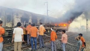 त्रिवेंद्रम-दिल्ली राजधानी एक्सप्रेस के दो कोच में लगी आग, 15 मिनट में बाहर निकाले गए 68 यात्री
