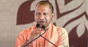 बकरीद से पहले CM योगी की चेतावनी, बोले- सड़क पर नमाज नहीं पढ़ने देंगे, प्यार से नहीं माने तो दूसरा तरीका अपनाएंगे