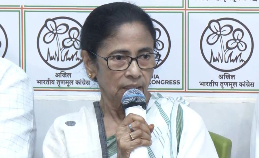 ममता बोलीं- इस्तीफा नहीं दूंगी, हम हारे नहीं, हराया गया; मैं आजाद पंछी, शेर की तरह लड़ूंगी