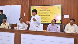 UP: छात्र की उपस्थिति और प्रगति सुनिश्चित करना संस्थानों की प्राथमिक जिम्मेदारी
