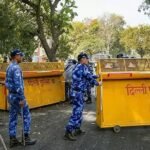 Alert in Delhi: राजधानी में आतंकी हमले का अलर्ट, बीजेपी मुख्यालय और सरकारी इमारतों पर बढ़ी सुरक्षा