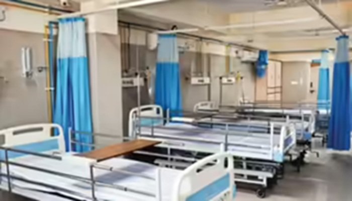UP: ‘आयुष्मान’ के मानकों से खिलवाड़ कर रहे 200 निजी अस्पतालों पर गिरी गाज