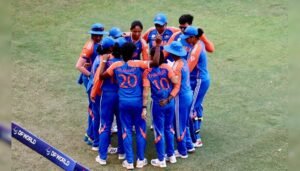 Women's T20 World Cup: भारतीय महिला टीम इंग्लैंड रवाना, खिताब जीतना है लक्ष्य