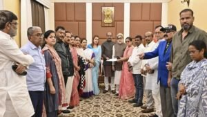 TMC के 20 बागी सांसदों का NCPI में विलय, नारा था- दलबदलू नेताओं को नकारो