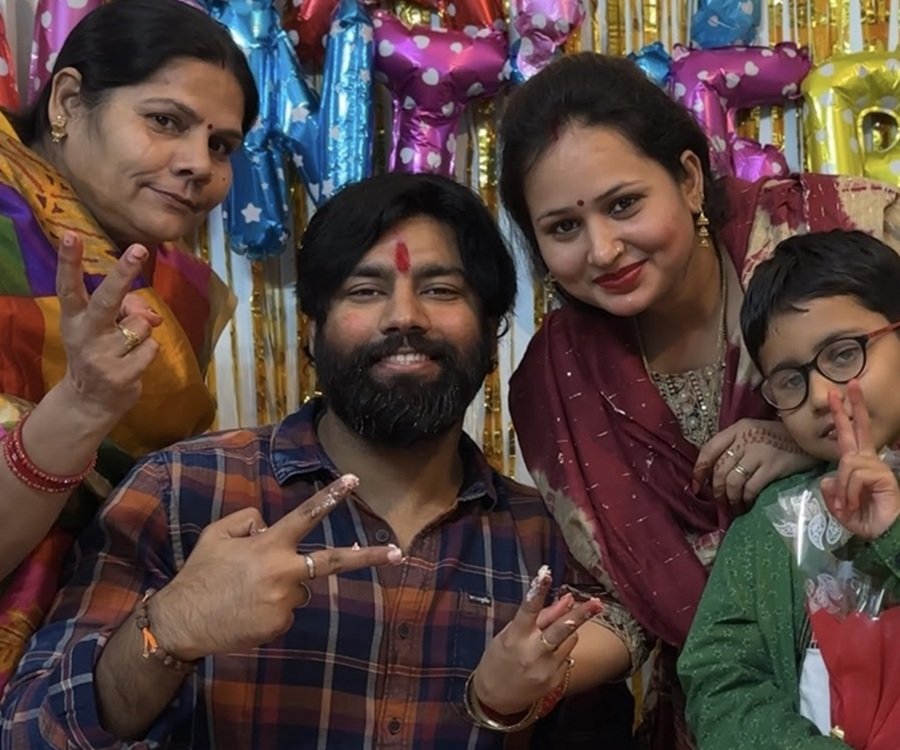Reels में चुलबुले, पर असल जिंदगी में बेहद सीरियस हैं कपिल कनपुरिया, माँ ने खोला राज!