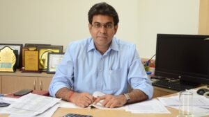 SRMS मेडिकल कॉलेज का चिकित्‍सा सेवा में 25वें वर्ष में प्रवेश, आदित्‍य मूर्ति ने दी जानकारी