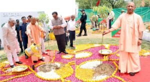 सबके लिए सबसे प्यारी होती है मां, हर नागरिक जरूर लगाए ‘एक पेड़ मां के नाम’: सीएम योगी