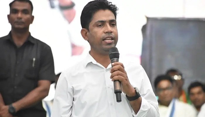 टीएमसी नेता जहांगीर खान नेपाल बॉर्डर से गिरफ्तार, देश छोड़ने के प्रयास की आशंका