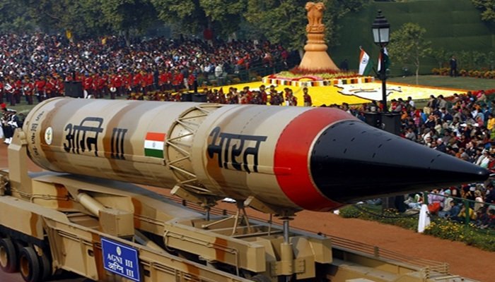 भारत ने पहली बार मोर्चे पर तैनात किए 12 परमाणु हथियार, जानें ऐसा क्यों किया?