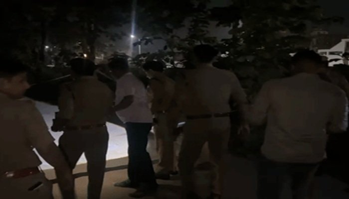 पुलिस परीक्षा देने जा रहीं लड़कियों से दुष्‍कर्म का प्रयास, लखनऊ पुलिस ने एनकाउंटर में पकड़ा