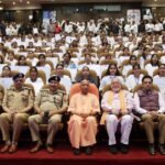 ड्यूटी के दौरान रील बनाना अनुशासनहीनता: CM Yogi