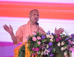 CM Yogi ने रामपुर को दी बड़ी सौगात, 102 विकास परियोजनाओं का किया लोकार्पण व शिलान्यास