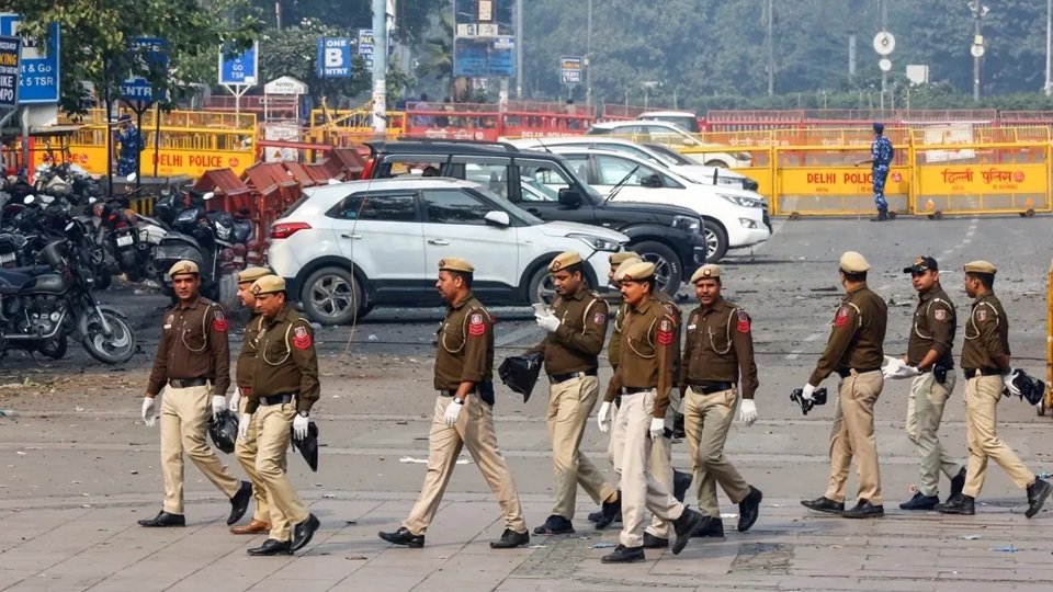 मंदिर, रेलवे स्टेशन को निशाना बना सकते हैं खालिस्तानी आतंकी, पुलिस अलर्ट!