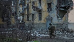 Russia का दावा- 10 लाख करोड़ के कर्जे में आ गया Ukraine